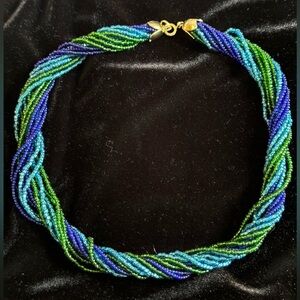 Tri-color seed bead necklace